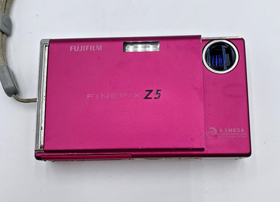 Fujifilm FinePix Z5FD 6.3MP Raspberry Pink Digital Camera With