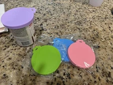 4 Pack Silicone Pet Food Can Lids for 3 Standard Size Cans for or Canned Goods