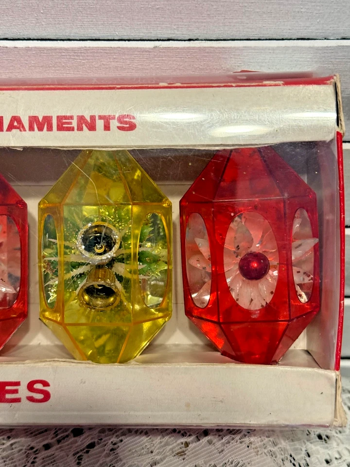5 Vintage Mid Century Jewelbrite Diorama Christmas Ornaments Flower Bells NOS - Image 4 of 4