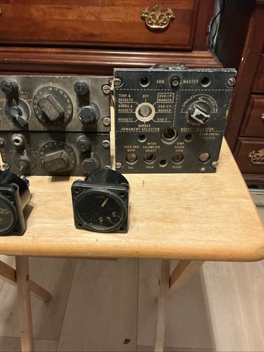 Misc Aircraft Gauges Vintage circulation around 1954