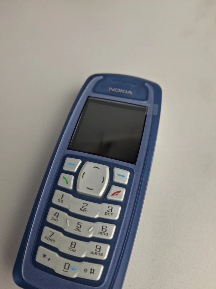 RARE Nokia 3100 Classic Blue Mobile Phone Blue With Charger Boxed New p899 - Image 3 of 4