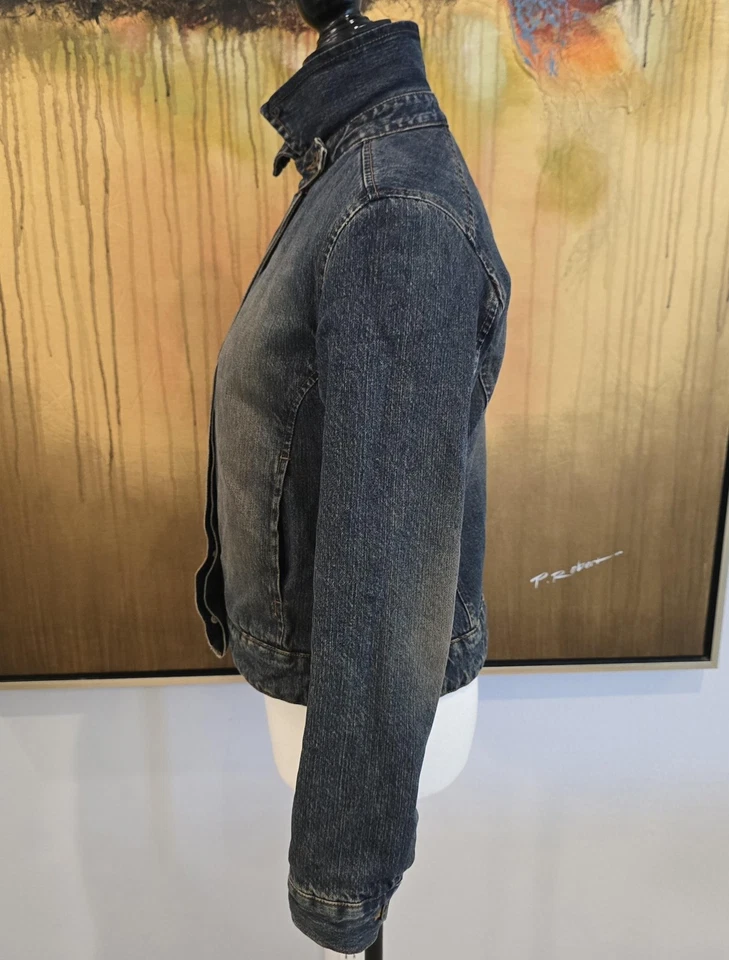 Chaqueta de mezclilla Y2K de colección River Island para mujer pequeña azul acolchada forrada cuello alto Foto 4 de 4