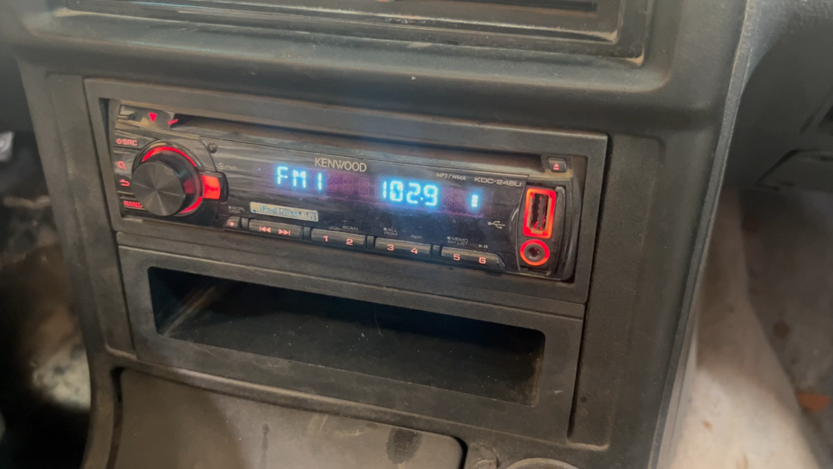 Kenwood MP3 STEREO RADIO Mazda RX7 FC3S 86-91 Series 5 KDC Kenwood MP3 STEREO RADIO Mazda RX7 FC3S 86-91 Series 5 KDC