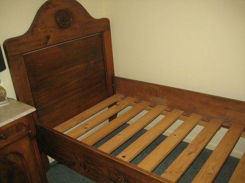 Biedermeier 1820-1840 / European Children's Single Bed / GC/ Can Deliver - Picture 8 of 10