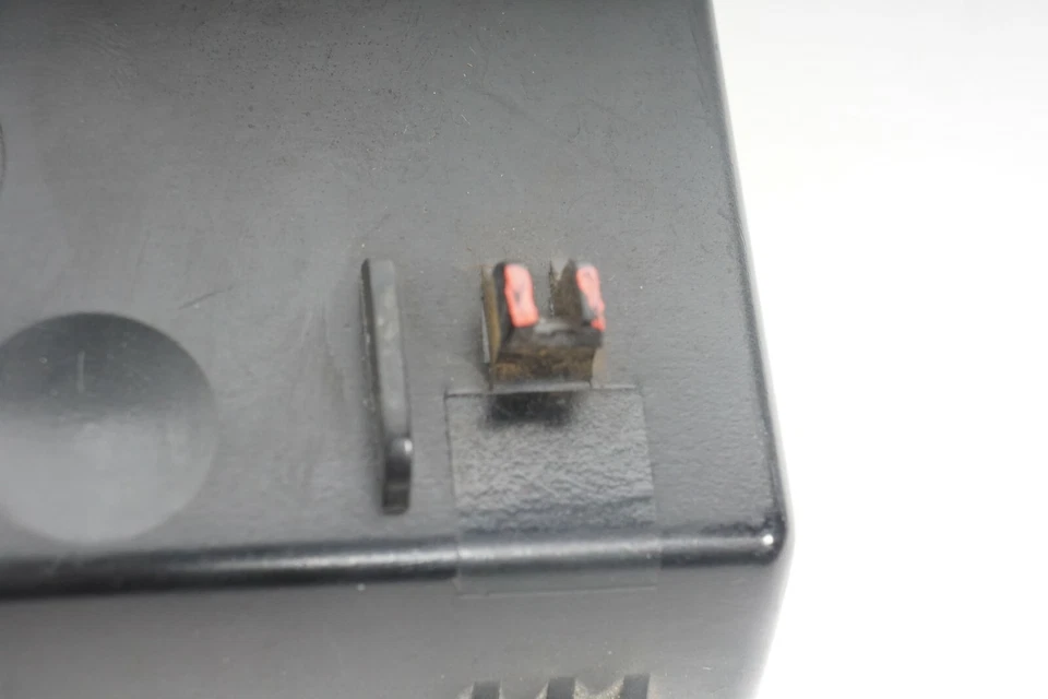 86 87 88 89 MERCEDES-BENZ E300TD W124 REAR RIGHT PASS SIDE DOOR ASH TRAY OEM - Image 3 of 4