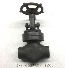 VOGT 12141 Forged Steel Globe Valve 1-1/2" Class 800 Threaded NPT End API Trim 8