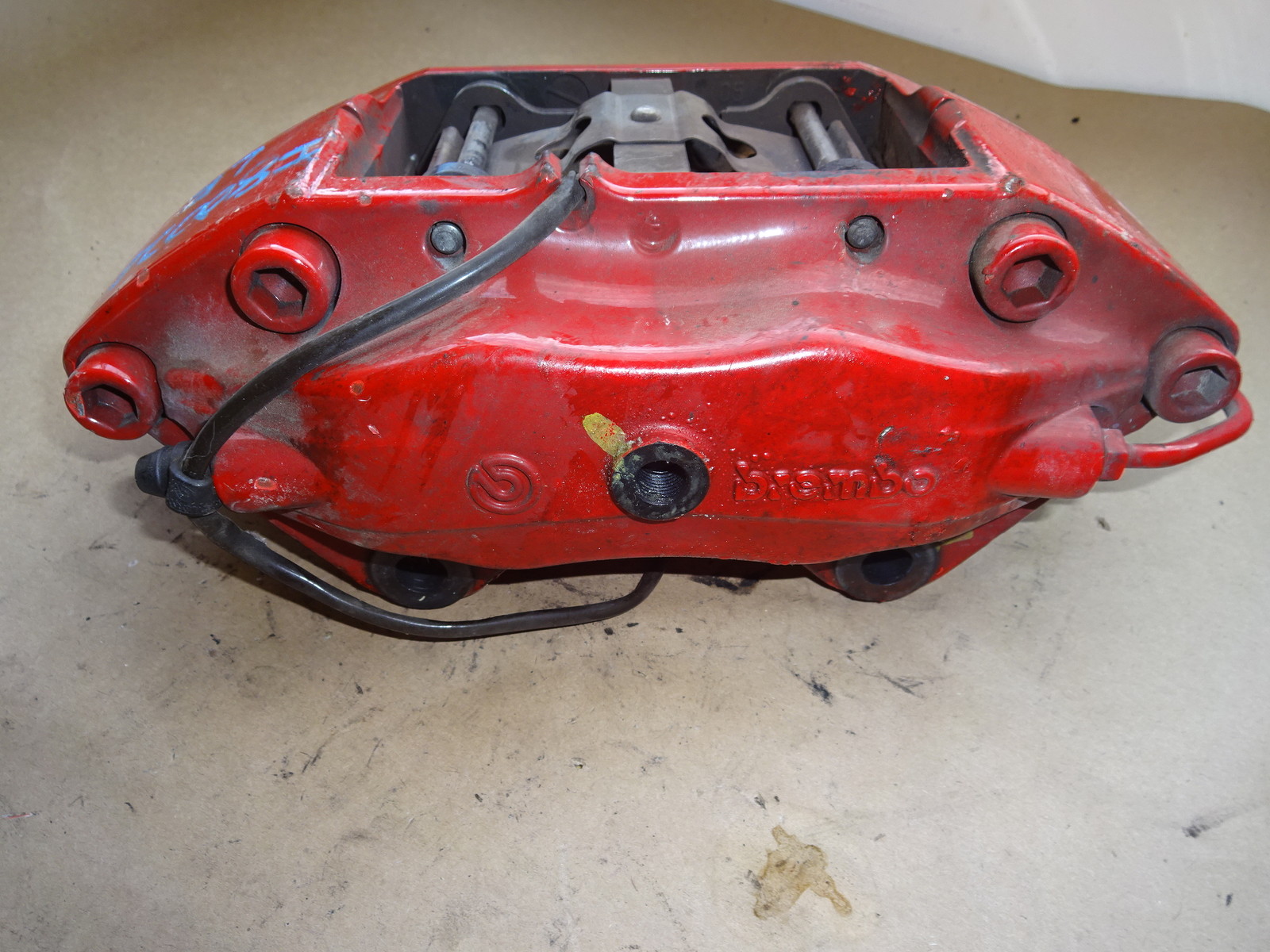 Maserati 4200 Coupe Spyder LH Left Front Brake Caliper #  387201117
