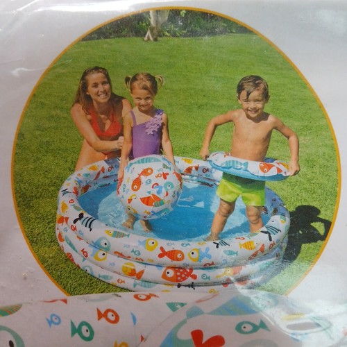 Intex 1.32mx28cm  Swimming Pool Inflatable With Bonus Beach Ball And Ring. Child - Picture 3 of 3