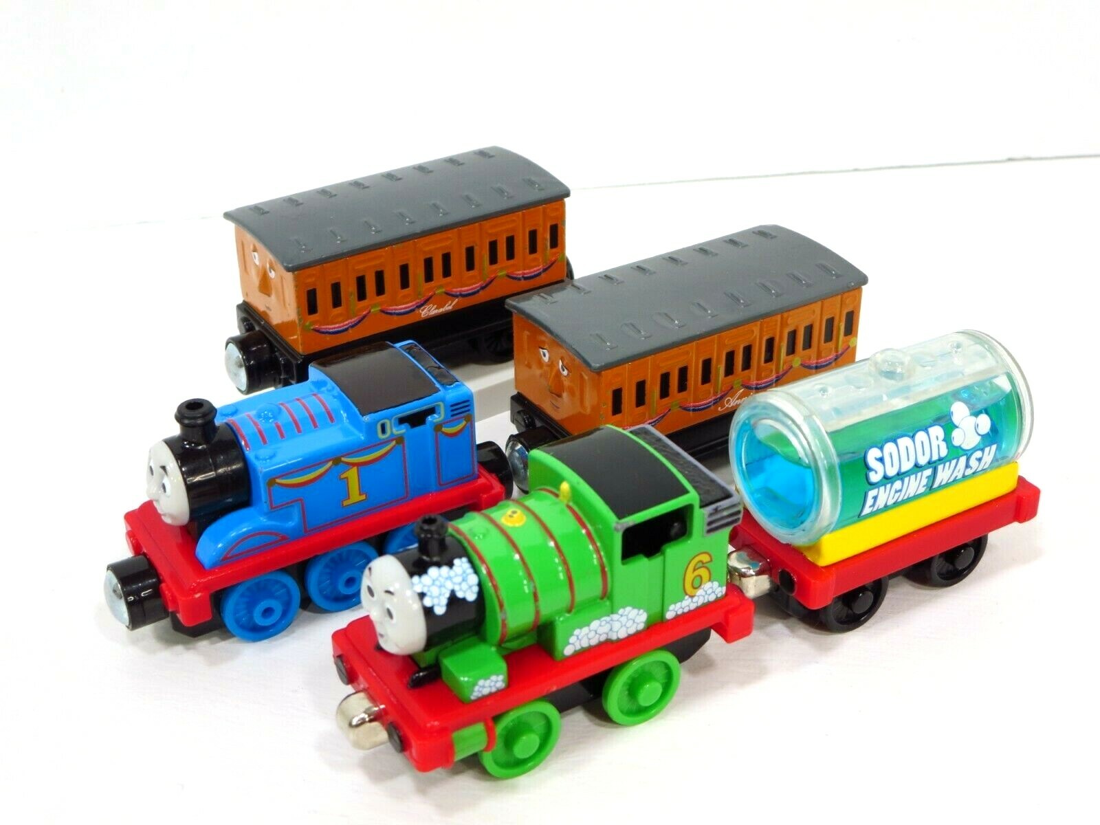 thomas and friends take n play annie and clarabel