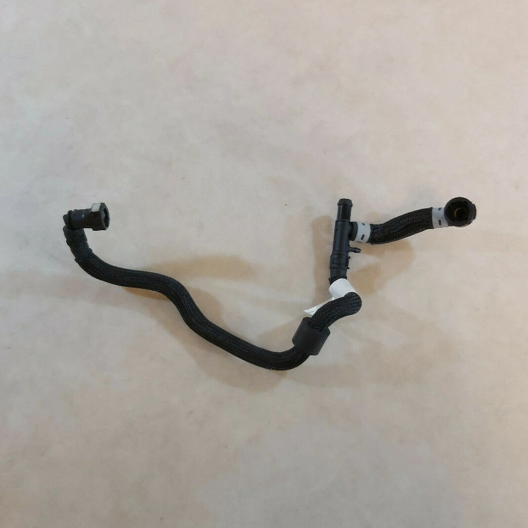 NEW GENUINE BMW F45 F46 F20 F48 F39 MINI F55 F60 Fuel return line 