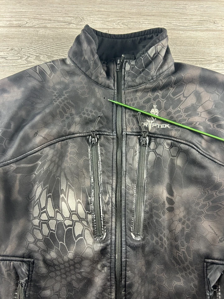 Kryptek Black Camo Jacket Mens size Large Mock Neck Full Zip Fleece Lined - Image 3 of 4