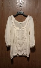Maurices Peasant Top L White Metallic Scoop Neck 3/4 Cap Sleeves Embroidery 