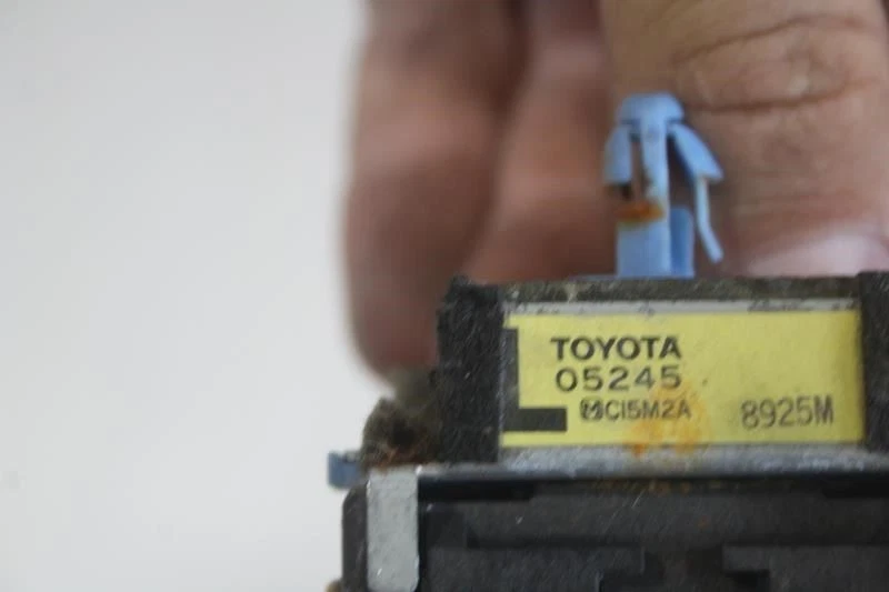 1993 1994 1995 1996 1997 1998 1999 2000 LEXUS SC300 SC400 BACK GLASS DEFROSTER - Image 3 of 4