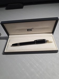 Montblanc Starwalker Pen