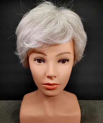 SIMPLICITY Wig TONI BRATTIN Pixie Light Gray NEW Change Lite Heat Friendly
