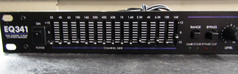 ART EQ341 Dual-Channel 15-Band 2/3 Octave Graphic Equalizer - Image 2 of 4