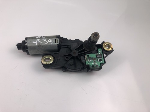 VW CADDY III Furgon 2KA, 2KH, 2CA, 2CH Scheibenwischermotor 2K0955712B 19411762