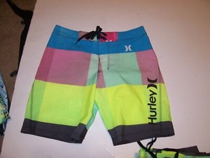 boys pink swim trunks