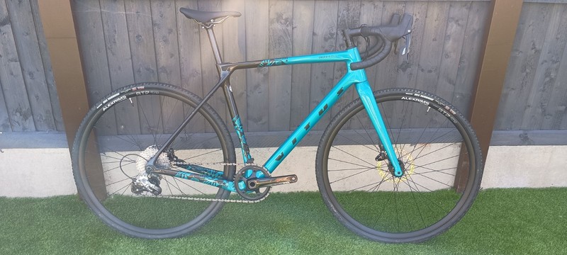 Vitus Energie Evo CX Carbon Cyclocross Gravel Bike Medium 1x Sram Rival 2023