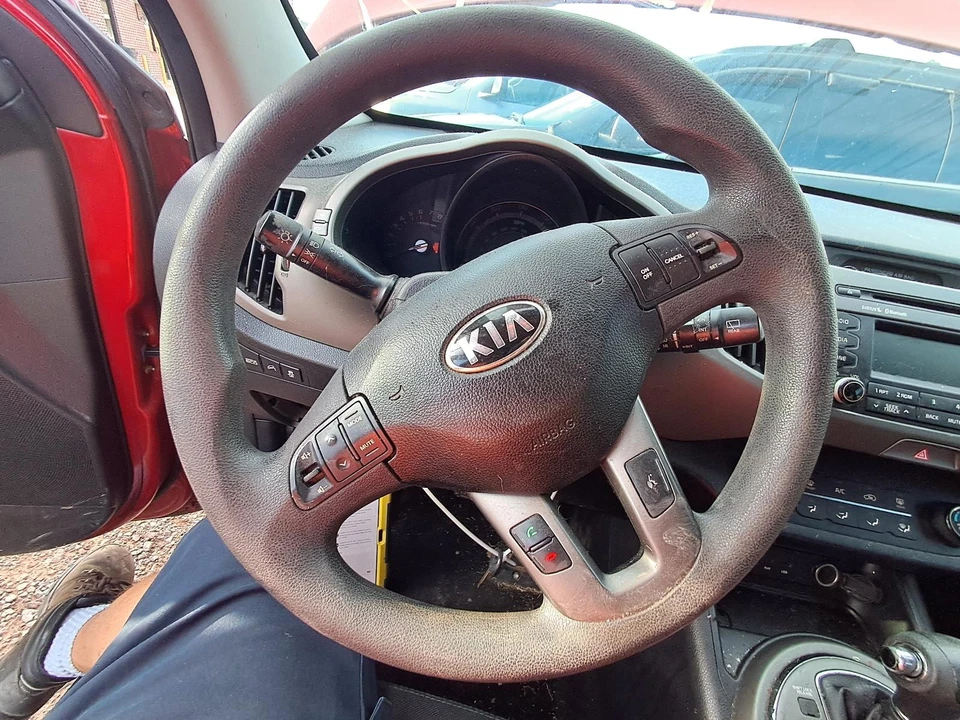 Used Rear Right Door Assembly Rear Side fits: 2014 Kia Sportage w/privacy tint g Foto 4 de 4