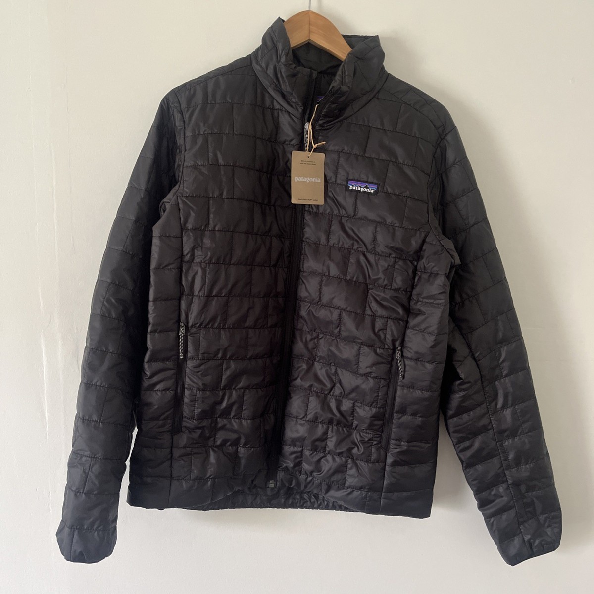 Patagonia Nano Puff Jacket for Men, Size Medium - Black for sale