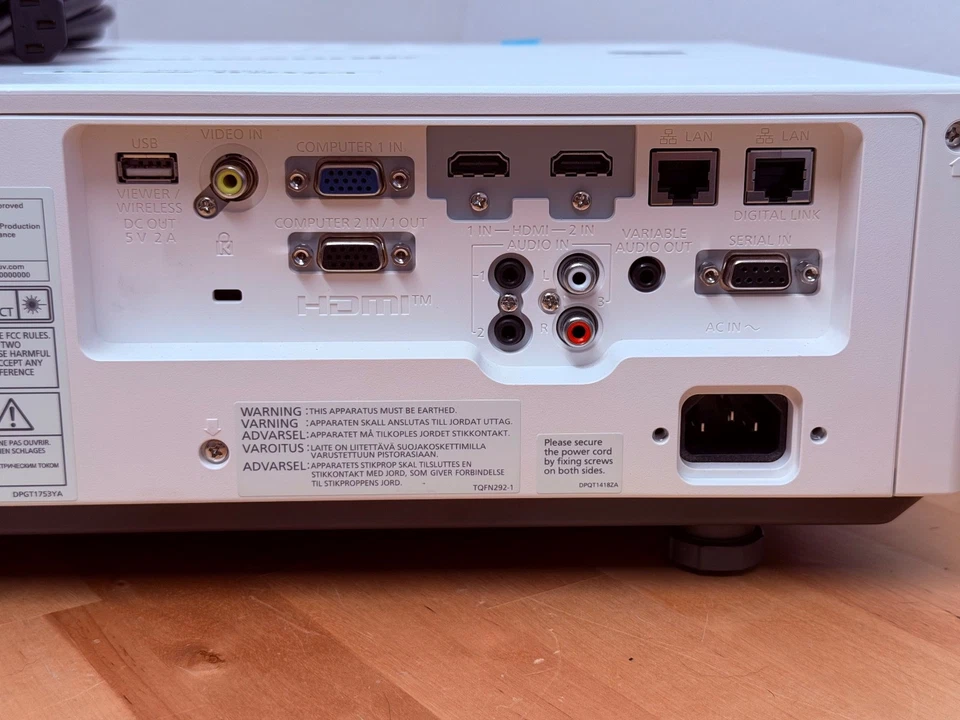 Panasonic PT-VMZ60 Laser Projector 4041 Hrs w/Remote & Cord 20K Hr Life - Image 4 of 4