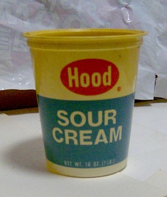 vintage 1970s HOOD Sour Cream container OLD FOOD PACKAGING dairy Boston milk