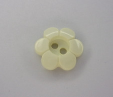 10 x 2 Hole Daisy Flower Buttons Cream 18mm Baby Knits Sewing K70