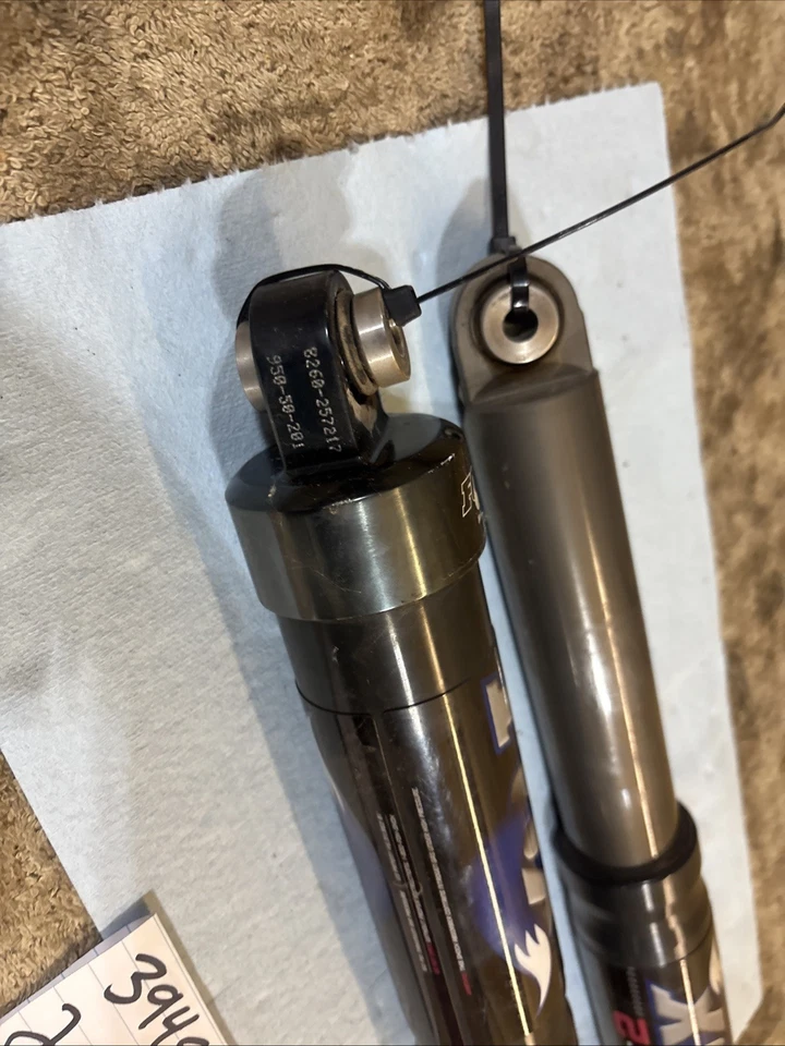 2008 Polaris RMK 800 fox float 2 front shocks suspension 394 - Image 3 of 4