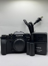  MINT Fujifilm X-T4 26.1 MP Mirrorless Camera - Black Body Only 