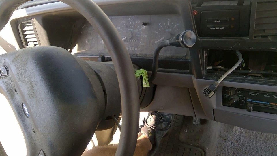 1991 1992 1993 1994 Ford Explorer Steering Column Assembly Oem - Image 2 of 4