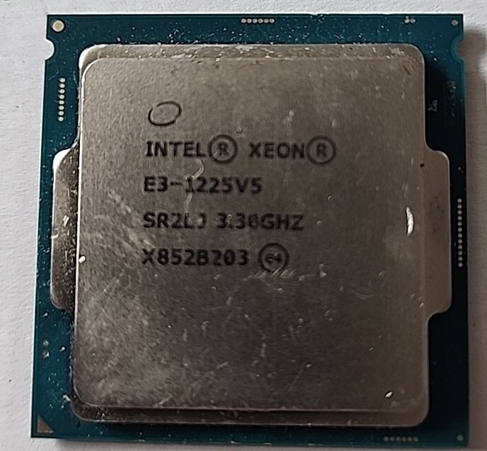 Intel Xeon E3-1225 v5 Quad-Core CPU Processor @ 3.30Ghz Socket