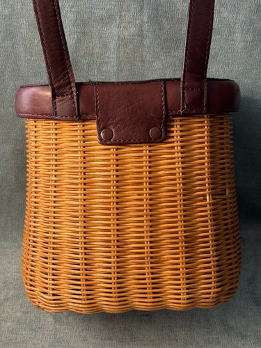 Vintage ETIENNE AIGNER Wicker Crossbody Purse Handbags Straw Original Tag 7"x8" - Picture 5 of 10