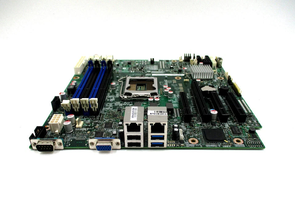 Intel S1200V3RP  Server DDR3 LGA 1150 Motherboard P/N: G62252-408 Tested Working - Image 3 of 4