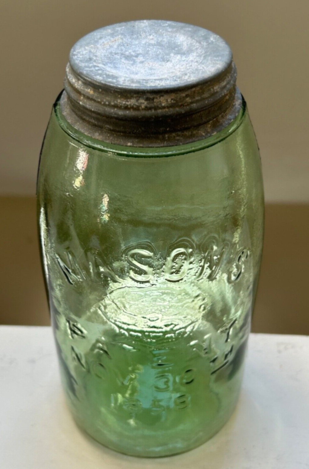 Mason jar 1858 Rare Green Yellow Swirls Swayzee Glass Half Gallon Crude