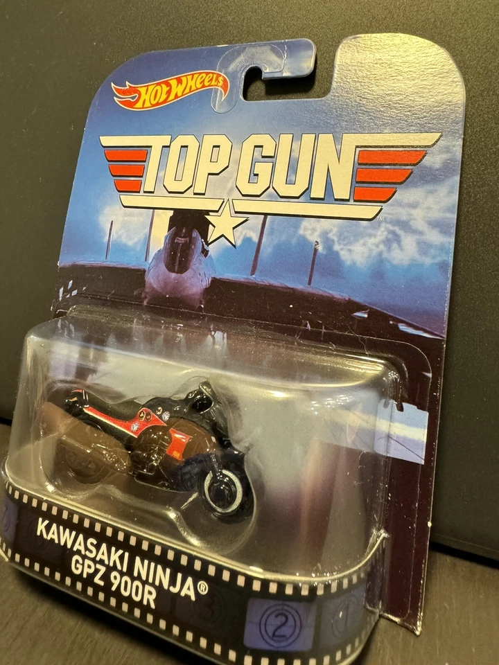 HOT WHEELS "RARO DIFÍCIL DE ENCONTRAR" RETRO ENTRETENIMIENTO TOP GUN KAWASAKI NINJA GPZ 900R 1:64 Foto 2 de 4
