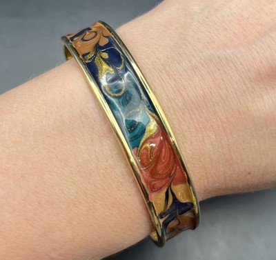 Vintage Enamel Bangle Bracelet Paint Swirl Pattern Gold Tone Multicolor 8 Inch