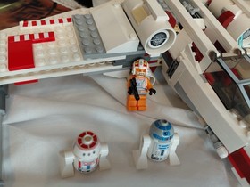 LEGO Star Wars X-Wing Starfighter (Set #9493) &mdash; Complete in Original Box w/ Inst