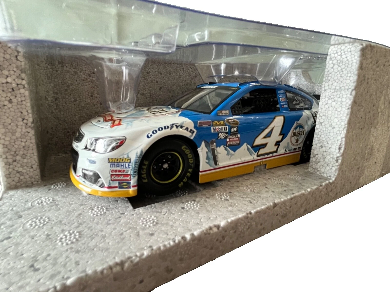 Chevrolet Diecast Sport & Touring Cars 1:24 2016 año del vehículo