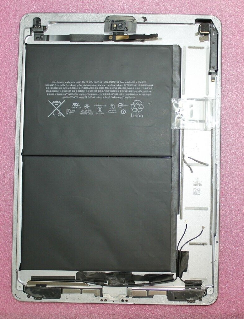 Boîtier Arrière Coque Pour IPad 5th Gen WiFi A1822 Couleur Or (pièce Non Fonctionnelle)