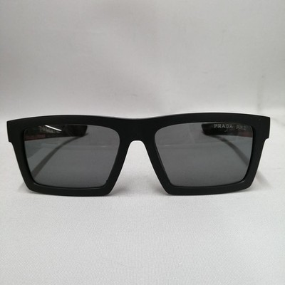 PRADA Linea Rossa Sonnenbrille SPS02Z-U schwarz quadratisch polarisierte Gläs...