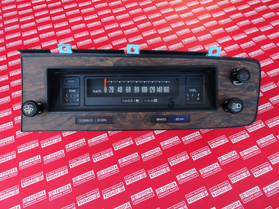 1970 1971 Toyota Corolla Sprinter SL KE20 KE25 TE27 Dash Cluster