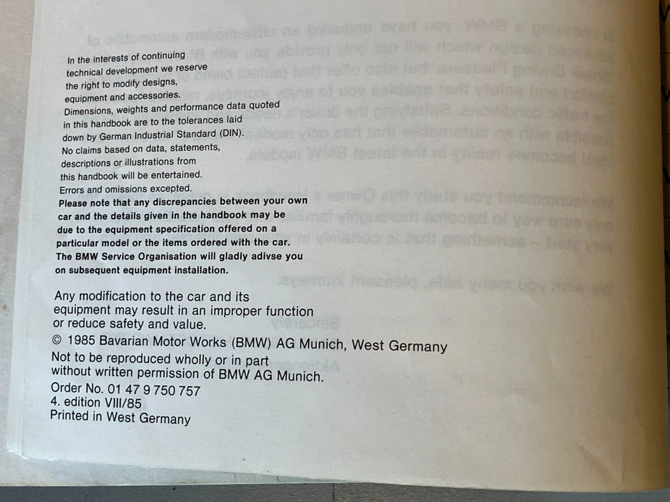 Original BMW E30 Owners Manual 1985 BMW 325 325e 325es - Image 3 of 4