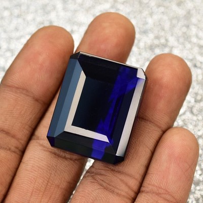 Natürlicher lila Amethyst zertifiziert 98,75 ct Smaragdschliff Schmuckherstel...