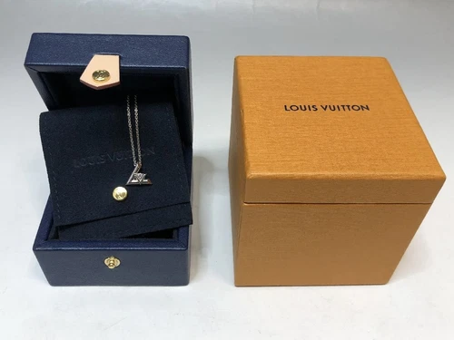 LOUIS VUITTON（LV） Collana LOUIS VUITTON Volt un piccolo ciondolo diamante oro bianco 18 carati Q93806