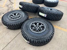 17 Ford F-150 Raptor Oem Beadlock 10460 Rims Wheels Tires 37 Rt New 17 Ford F-150 Raptor Oem Beadlock 10460 Rims Wheels Tires 37 Rt New