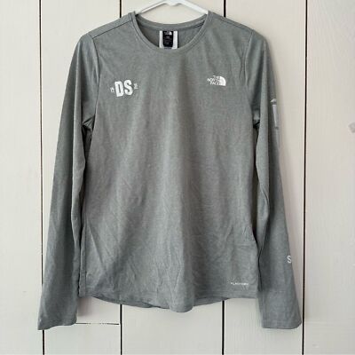 The North Face Elevation Long Sleeve Top Women's Sz S TNF Grey HAS SCHOOL LOGO