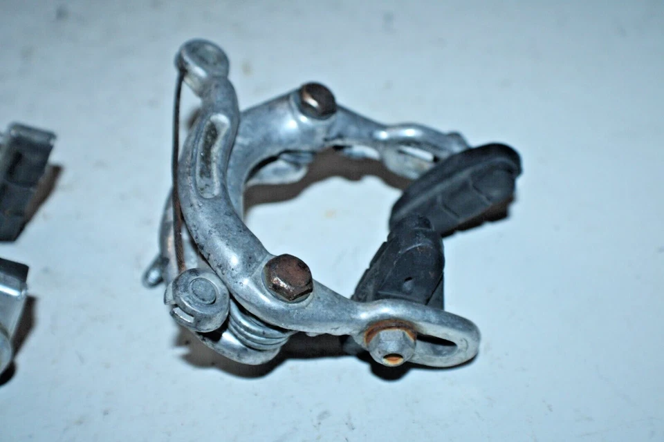 Juego de pinzas de freno vintage 60-75 mm plata centro tirar a través del perno envío EE. UU.:) Foto 4 de 4