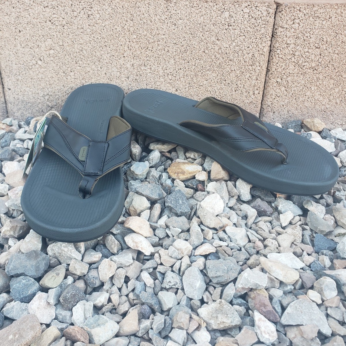NEW SANUK men\'s cosmic aquarius h2o sandal in black Amazon.com | Sanuk Cosmic Aquarius 2 - Women Sandals, Black  main image 4