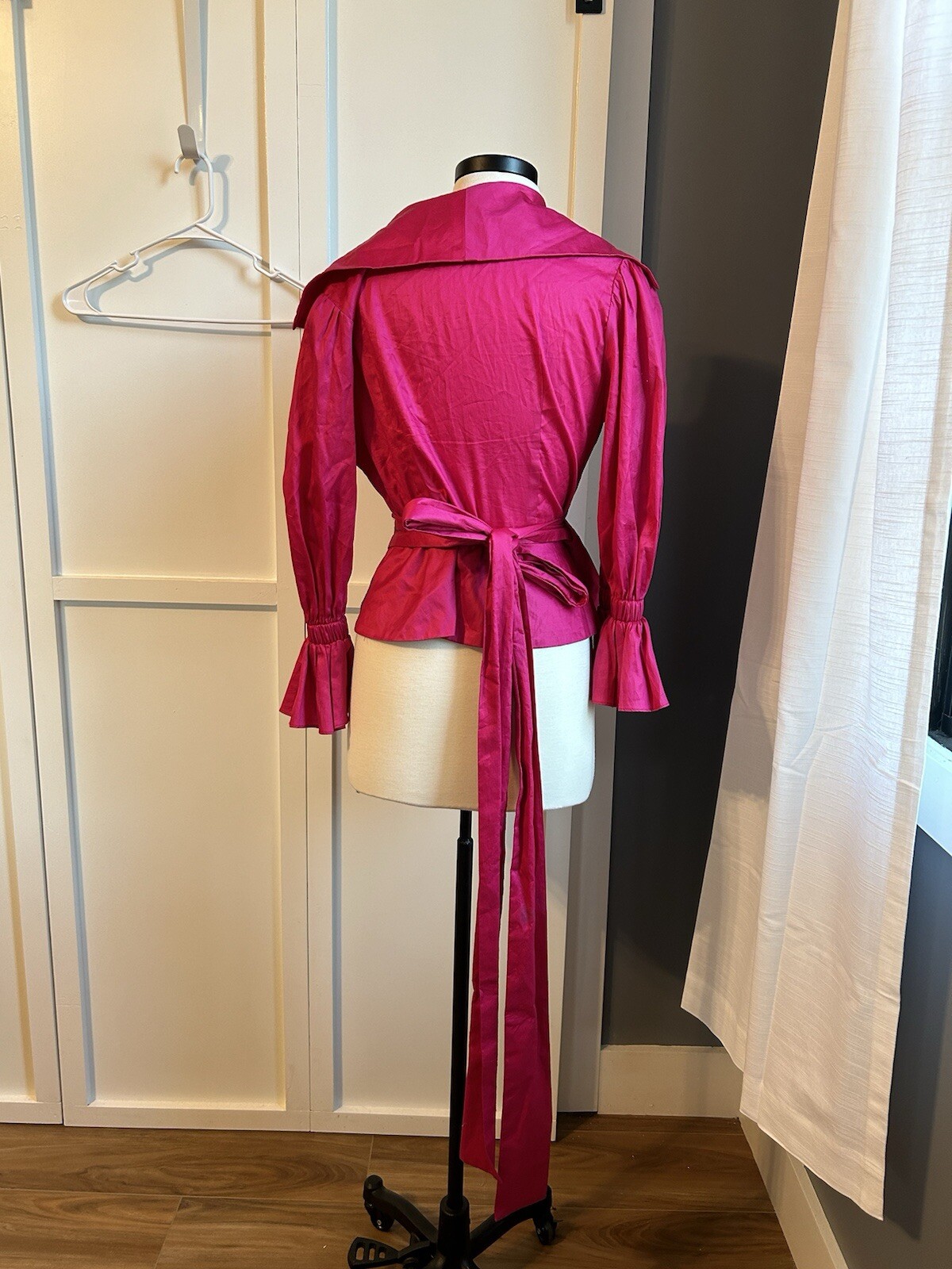 IC Collection Wrap Blouse Medium - image 2